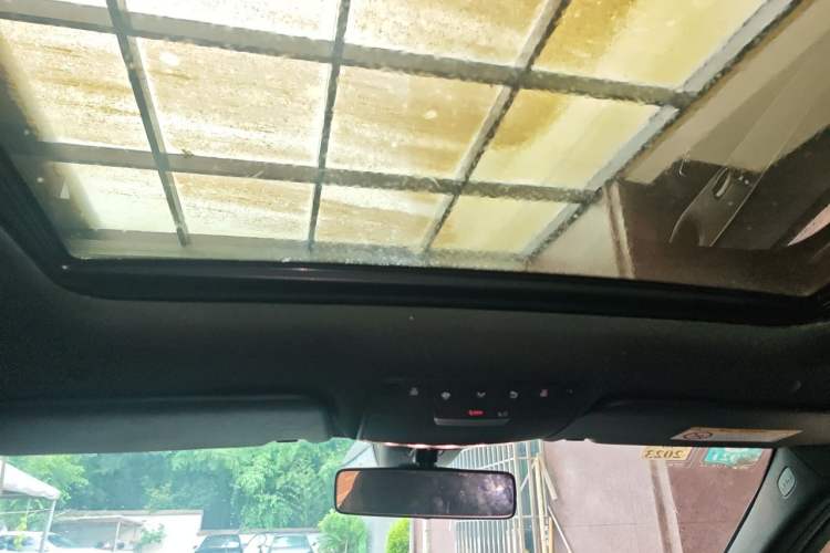 Used Mercedes-Benz C-Class 2019 C 260 Sport Edition Headliner