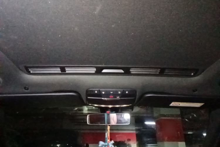 Used Mercedes-Benz C-Class 2019 C 260 Sport Edition Headliner