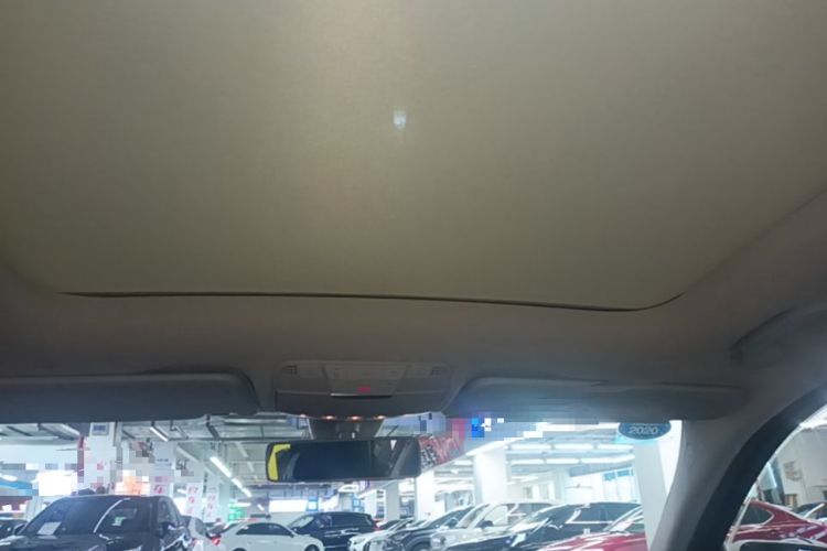 Used Mercedes-Benz C-Class 2019 C 260 L Sport Edition Headliner