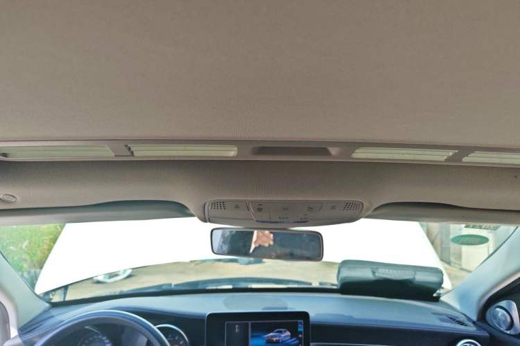Used Mercedes-Benz C-Class 2019 C 180 L Fashion Edition Sport Version Headliner