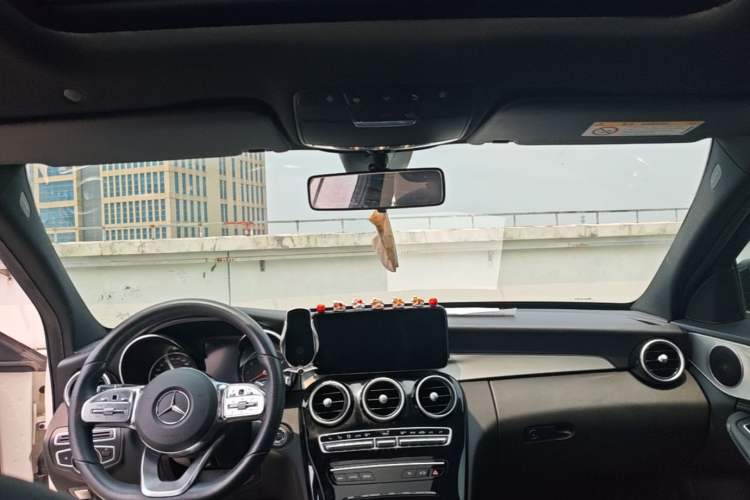 Used Mercedes-Benz C-Class 2019 C 260 Sport Edition Headliner