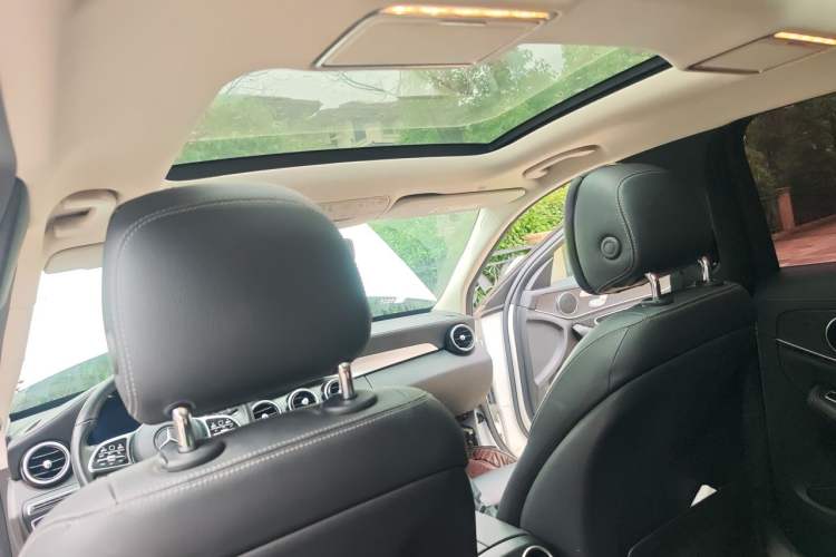 Used Mercedes-Benz C-Class 2019 Restyled C 260 L Sport Edition Headliner