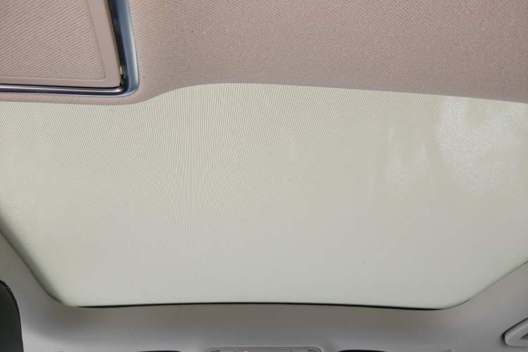Used Mercedes-Benz C-Class 2019 Restyled C 260 L Sport Edition Headliner