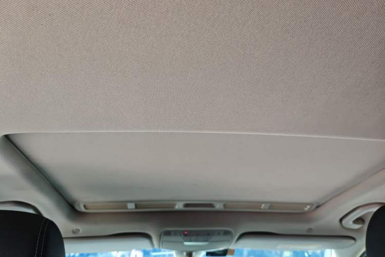 Used Mercedes-Benz C-Class 2019 C 180 L Dynamic Sports Edition Headliner