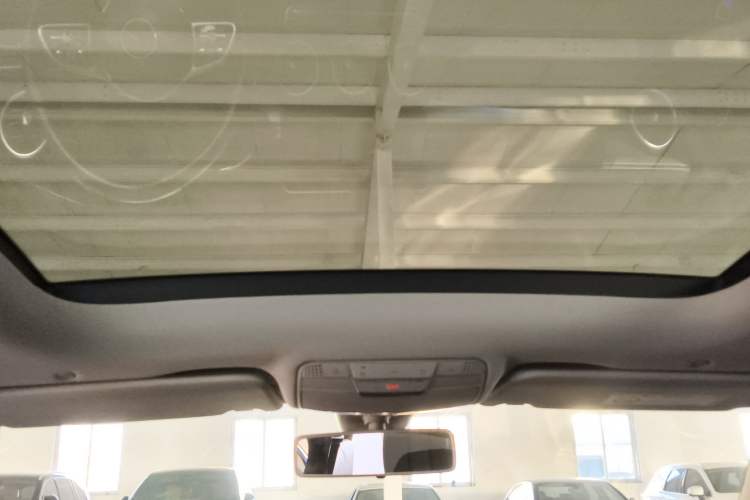 Used Mercedes-Benz C-Class 2019 Restyled C 260 L Sport Edition Headliner