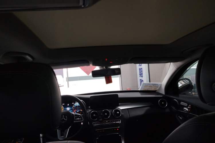 Used Mercedes-Benz C-Class 2019 Restyled C 260 L Sport Edition Headliner