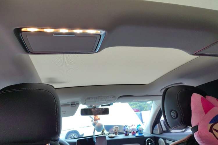 Used Mercedes-Benz C-Class 2019 C 260 L Sport Edition Headliner