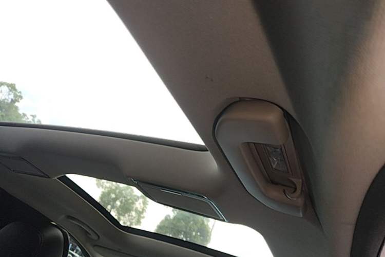 Used Mercedes-Benz C-Class 2019 Restyled C 260 L Sport Edition Headliner