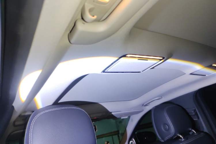 Used Mercedes-Benz C-Class 2019 Restyled C 260 L Sport Edition Headliner