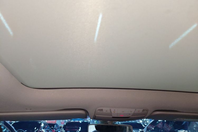 Used Mercedes-Benz C-Class 2019 C 260 L Sport Edition Headliner
