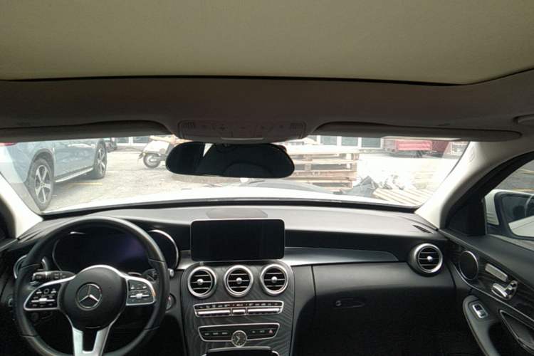 Used Mercedes-Benz C-Class 2019 C 260 Estate Headliner