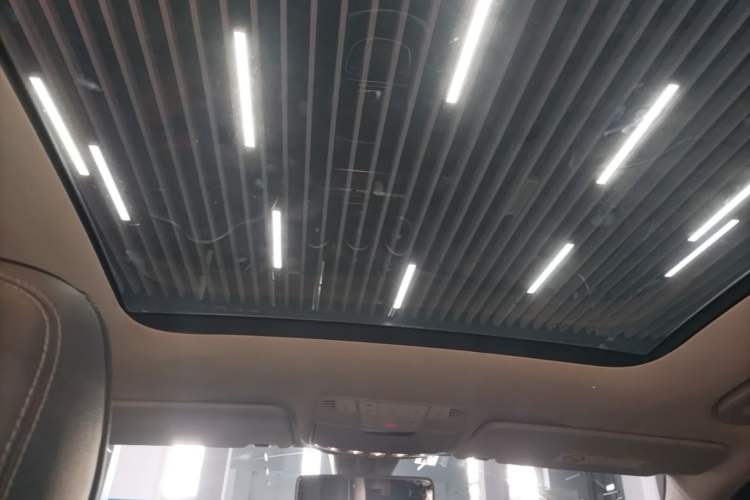 Used Mercedes-Benz C-Class 2019 C 260 L Sport Edition Headliner