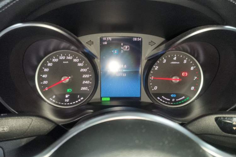 Used Mercedes-Benz C-Class 2019 C 260 L Sport Edition Instrument Cluster