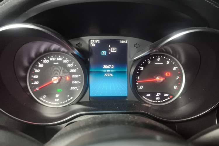 Used Mercedes-Benz C-Class 2019 C 180 L Fashion Edition Sport Version Instrument Cluster