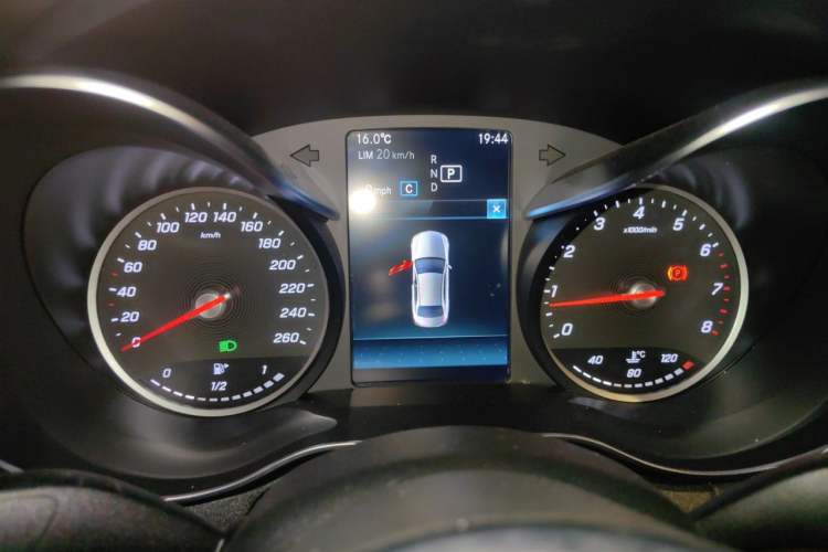 Used Mercedes-Benz C-Class 2019 C 180 L Fashion Edition Sport Version Instrument Cluster