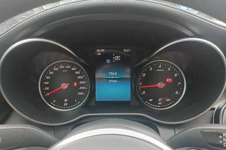 Used Mercedes-Benz C-Class 2019 C 180 L Fashion Edition Sport Version Instrument Cluster