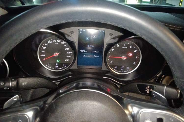 Used Mercedes-Benz C-Class 2019 C 180 L Fashion Edition Sport Version Instrument Cluster