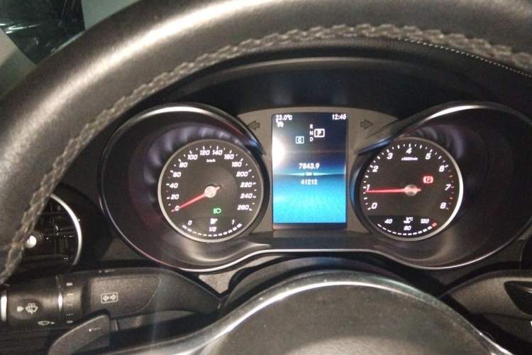 Used Mercedes-Benz C-Class 2019 C 180 L Fashion Edition Sport Version Instrument Cluster