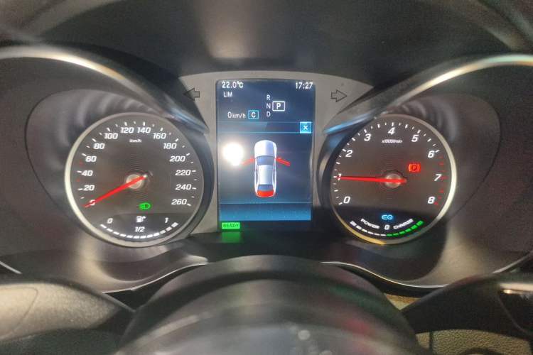 Used Mercedes-Benz C-Class 2019 C 260 Sport Edition Instrument Cluster