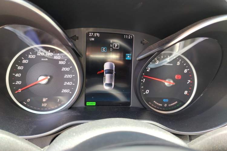 Used Mercedes-Benz C-Class 2019 C 260 Sport Edition Instrument Cluster