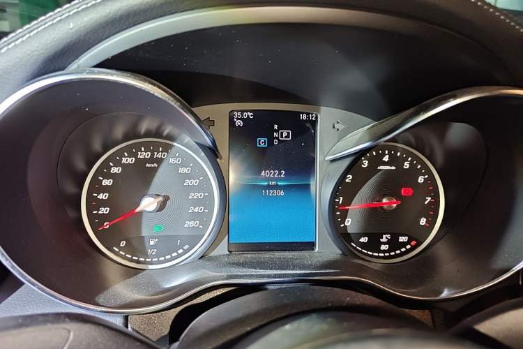 Used Mercedes-Benz C-Class 2019 C 180 L Fashion Edition Sport Version Instrument Cluster