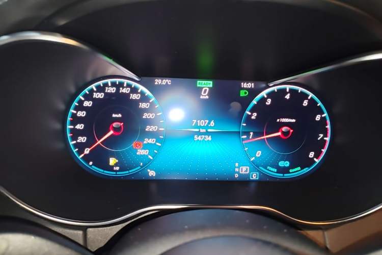 Used Mercedes-Benz C-Class 2019 C 260 L Sport Edition Instrument Cluster