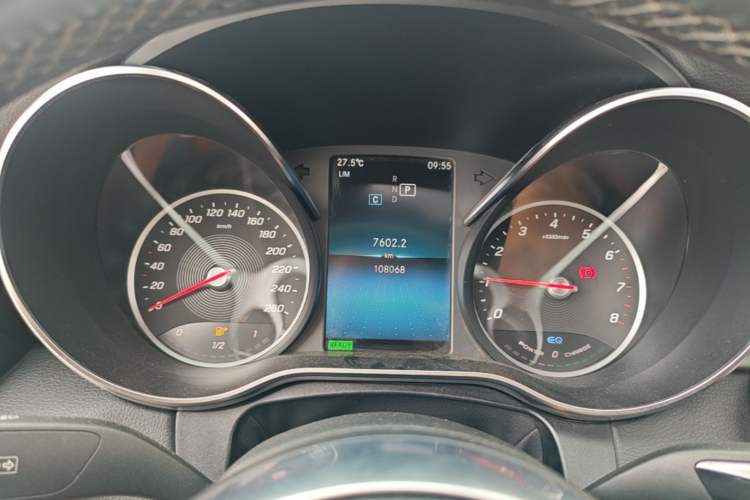Used Mercedes-Benz C-Class 2019 C 260 Sport Edition Instrument Cluster