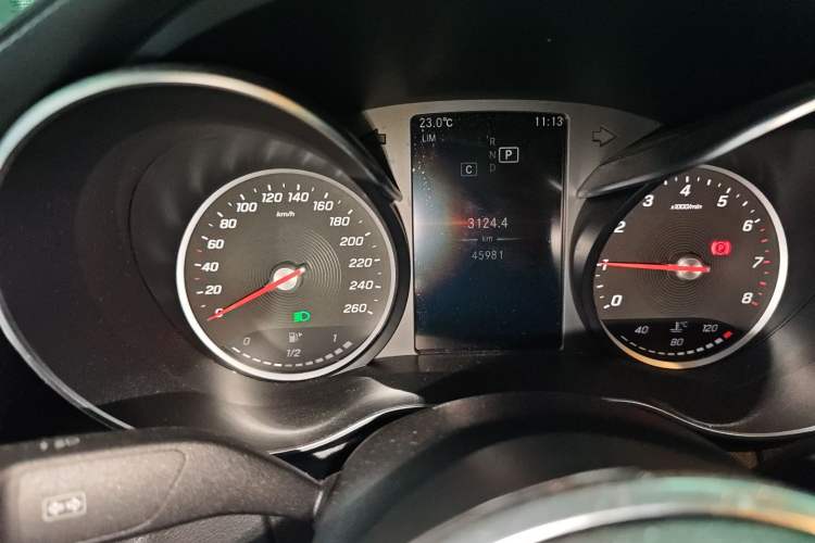 Used Mercedes-Benz C-Class 2019 C 180 L Fashion Edition Sport Version Instrument Cluster