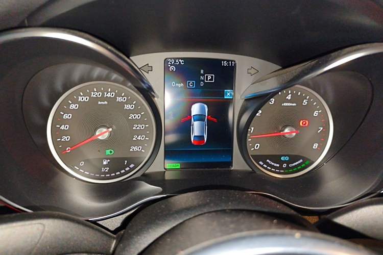 Used Mercedes-Benz C-Class 2019 C 260 L Sport Edition Instrument Cluster