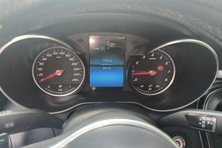 Used Mercedes-Benz C-Class 2019 C 180 L Fashion Edition Sport Version Instrument Cluster
