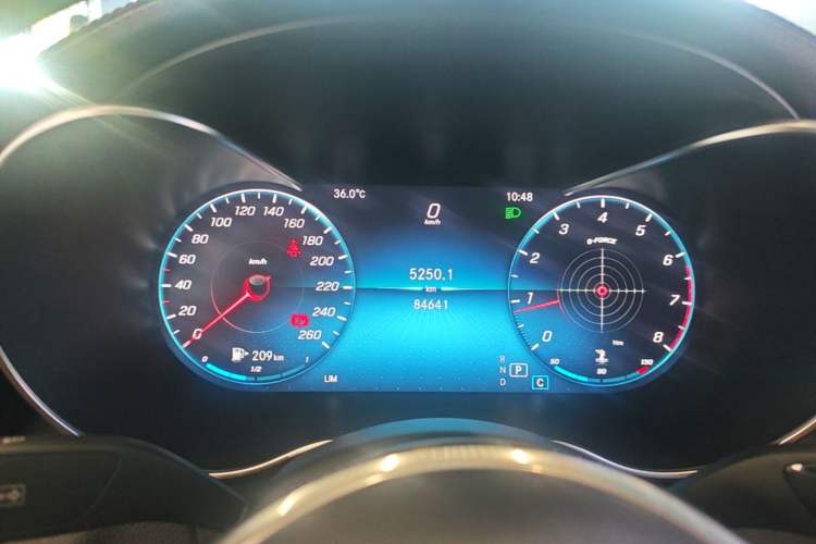 Used Mercedes-Benz C-Class 2019 C 180 L Fashion Edition Sport Version Instrument Cluster