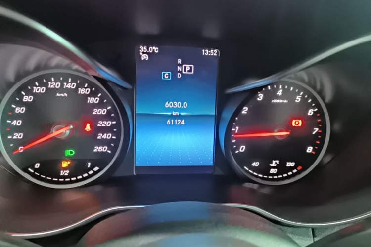 Used Mercedes-Benz C-Class 2019 C 180 L Fashion Edition Sport Version Instrument Cluster
