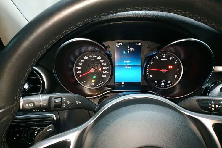 Used Mercedes-Benz C-Class 2019 C 180 Estate Instrument Cluster