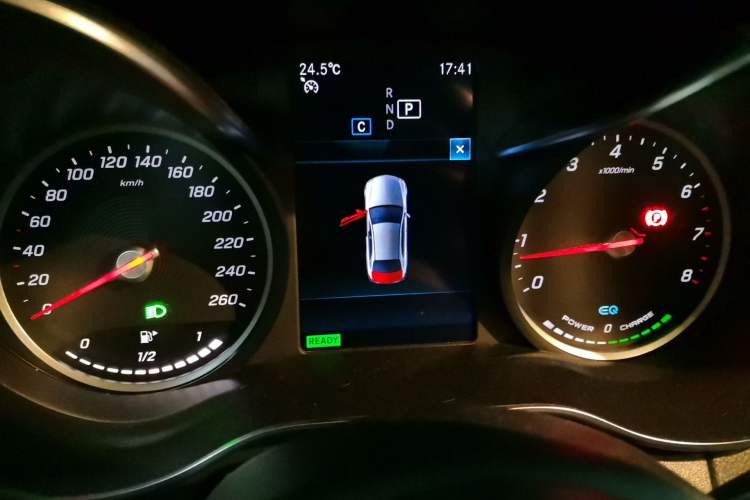 Used Mercedes-Benz C-Class 2019 C 260 Sport Edition Instrument Cluster