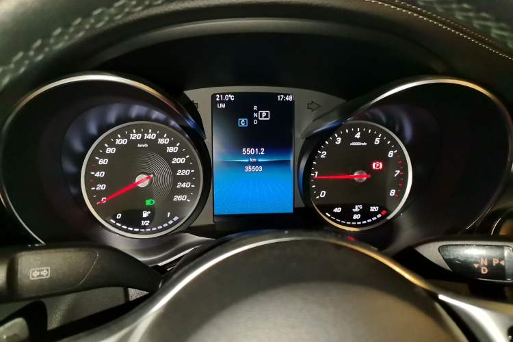 Used Mercedes-Benz C-Class 2019 C 180 L Fashion Edition Sport Version Instrument Cluster