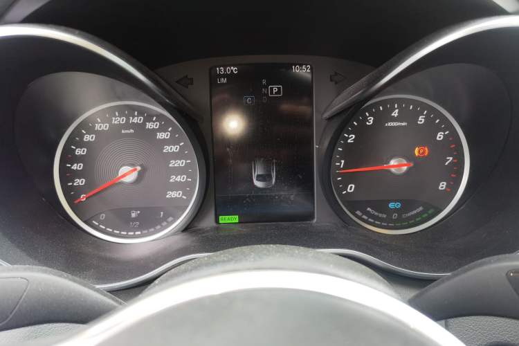 Used Mercedes-Benz C-Class 2019 C 260 L Sport Edition Instrument Cluster