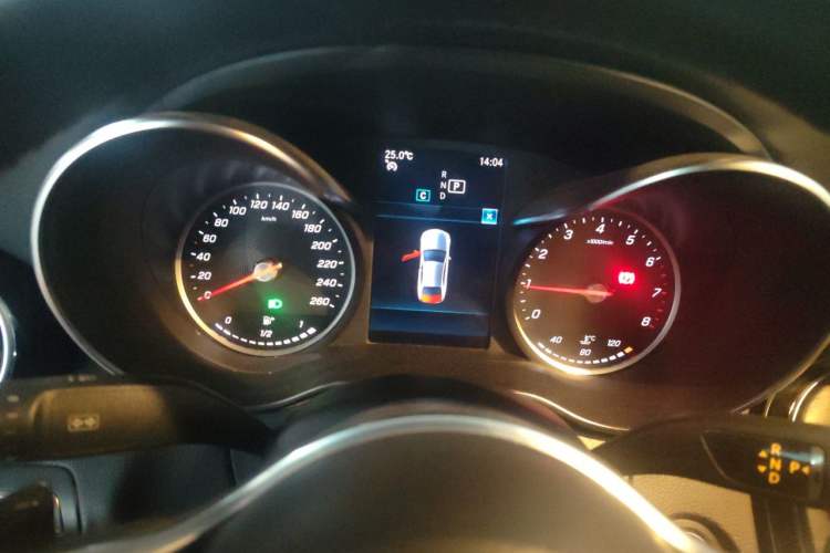 Used Mercedes-Benz C-Class 2019 C 180 L Fashion Edition Sport Version Instrument Cluster