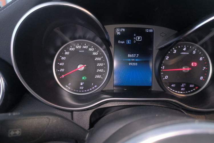 Used Mercedes-Benz C-Class 2019 C 180 L Fashion Edition Sport Version Instrument Cluster