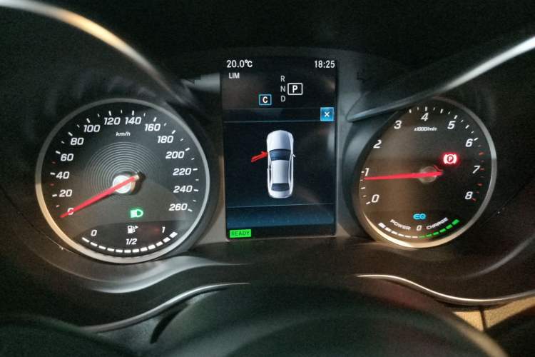 Used Mercedes-Benz C-Class 2019 C 260 Sport Edition Instrument Cluster