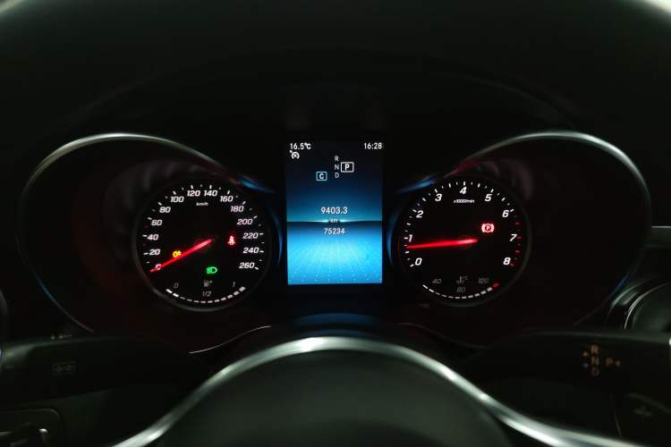 Used Mercedes-Benz C-Class 2019 C 180 L Fashion Edition Sport Version Instrument Cluster