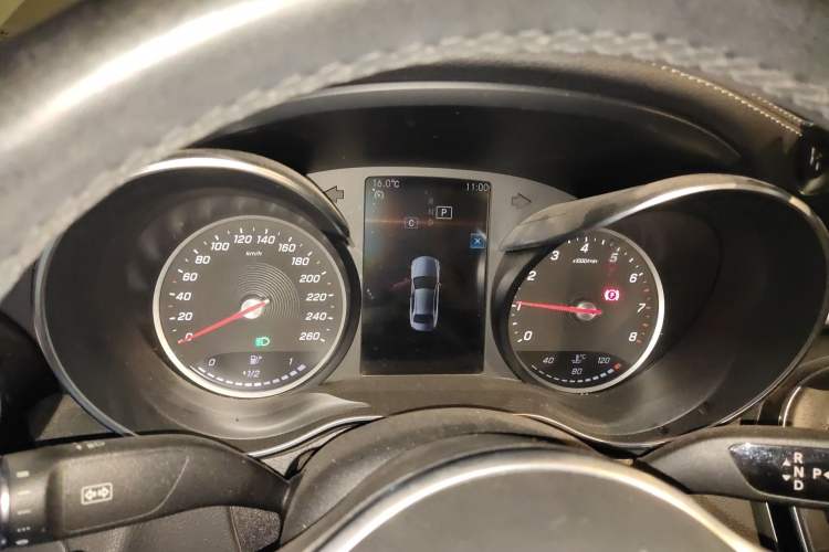 Used Mercedes-Benz C-Class 2019 C 180 L Fashion Edition Sport Version Instrument Cluster