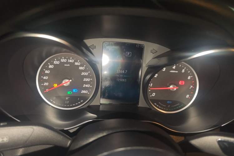 Used Mercedes-Benz C-Class 2019 C 260 Sport Edition Instrument Cluster