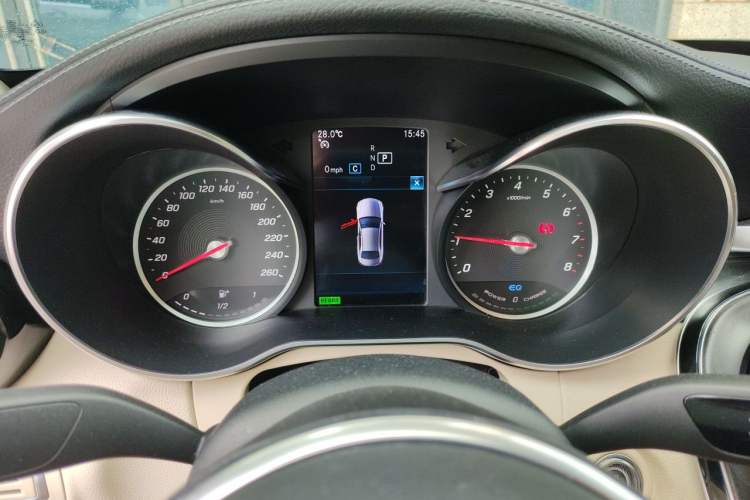 Used Mercedes-Benz C-Class 2019 C 260 Sport Edition Instrument Cluster