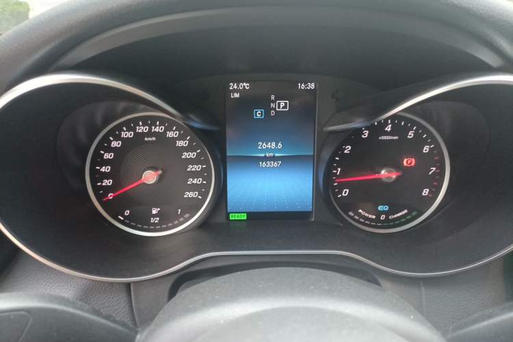 Used Mercedes-Benz C-Class 2019 C 260 Sport Edition Instrument Cluster