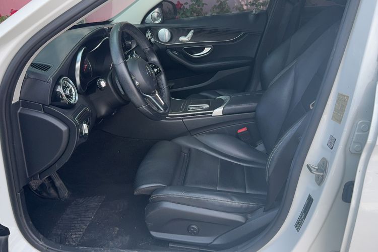 Used Mercedes-Benz C-Class 2019 C 180 L Fashion Edition Sport Version Interior 1