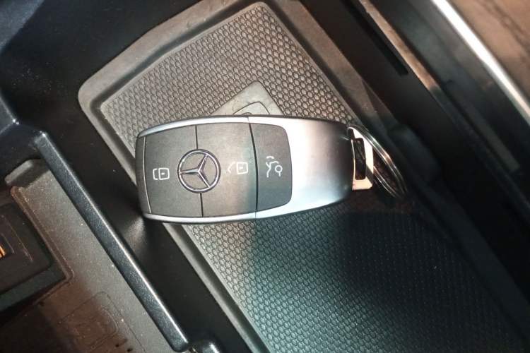 Used Mercedes-Benz C-Class 2019 C 260 Estate Interior 1