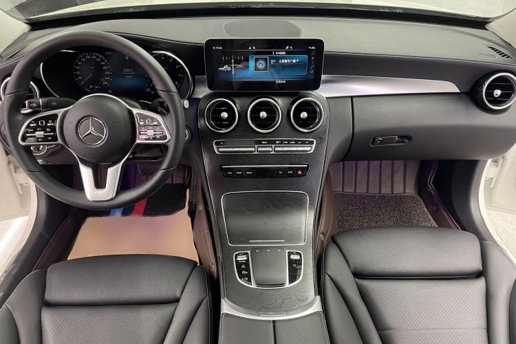 Used Mercedes-Benz C-Class 2019 C 260 L 4MATIC Sport Edition Interior 1