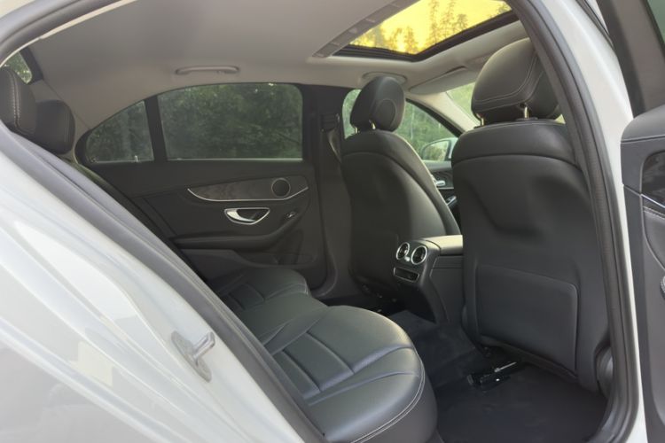 Used Mercedes-Benz C-Class 2019 C 180 L Fashion Edition Sport Version Interior 1
