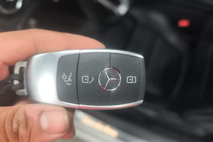 Used Mercedes-Benz C-Class 2019 C 260 Coupe Interior 1