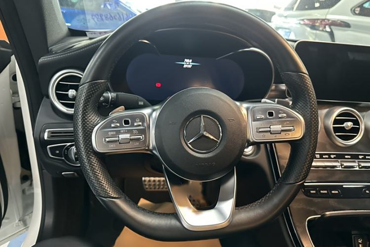Used Mercedes-Benz C-Class 2019 C 260 Coupe Interior 1